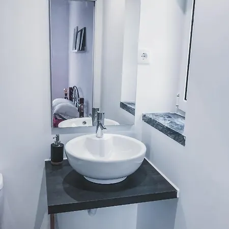 Lagun Bed and breakfast *